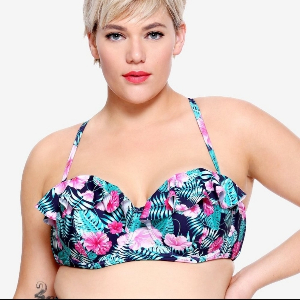 Hot Topic 2 piece bathing suit.
